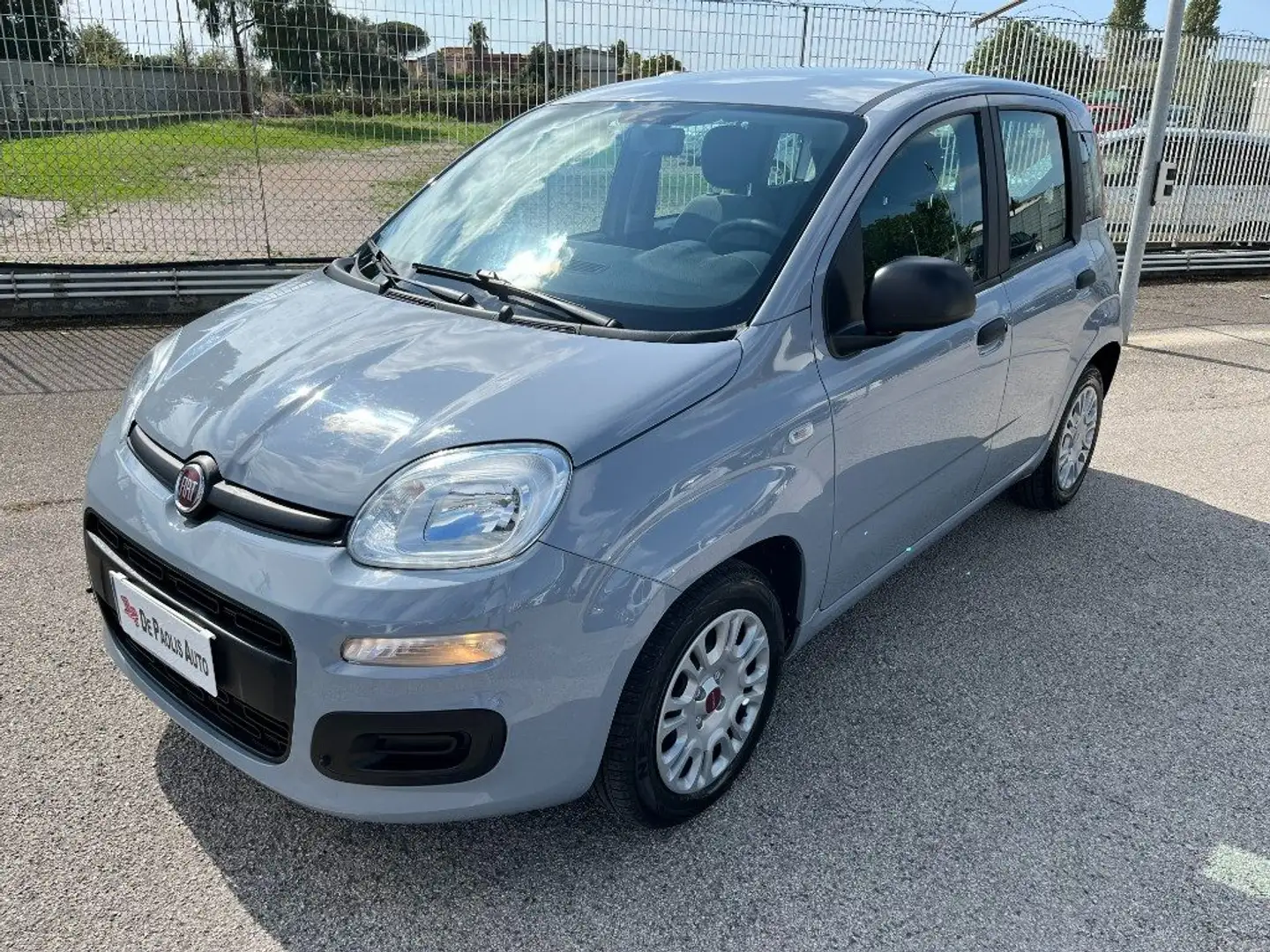 Fiat Panda 1.0 FireFly S&S Hybrid Gris - 1