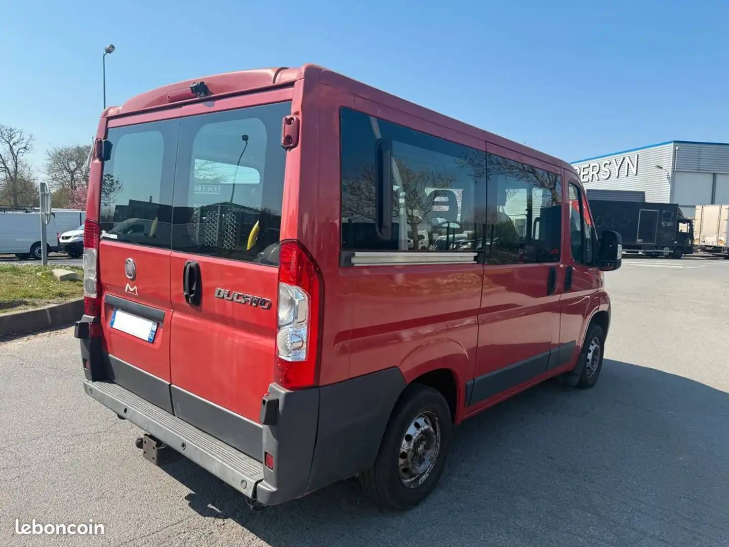 Fiat Ducato 2.2 Mjt 100cv L1H1 Clim 9places Rouge - 2