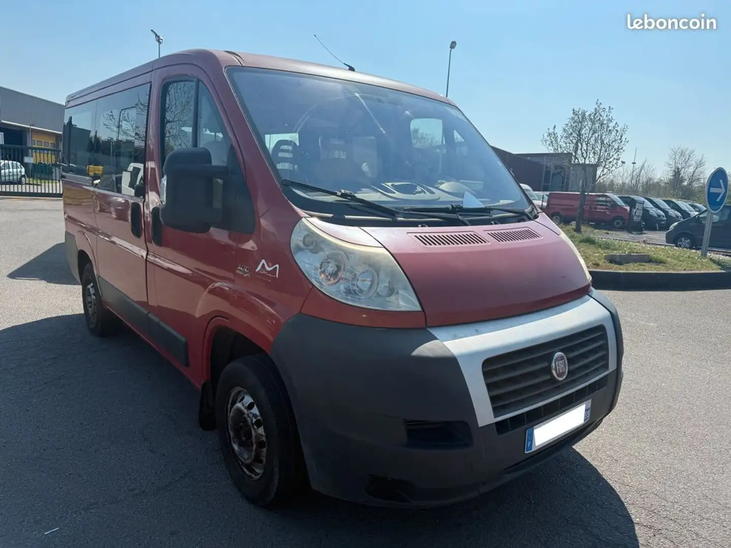 Fiat Ducato 2.2 Mjt 100cv L1H1 Clim 9places Rouge - 1