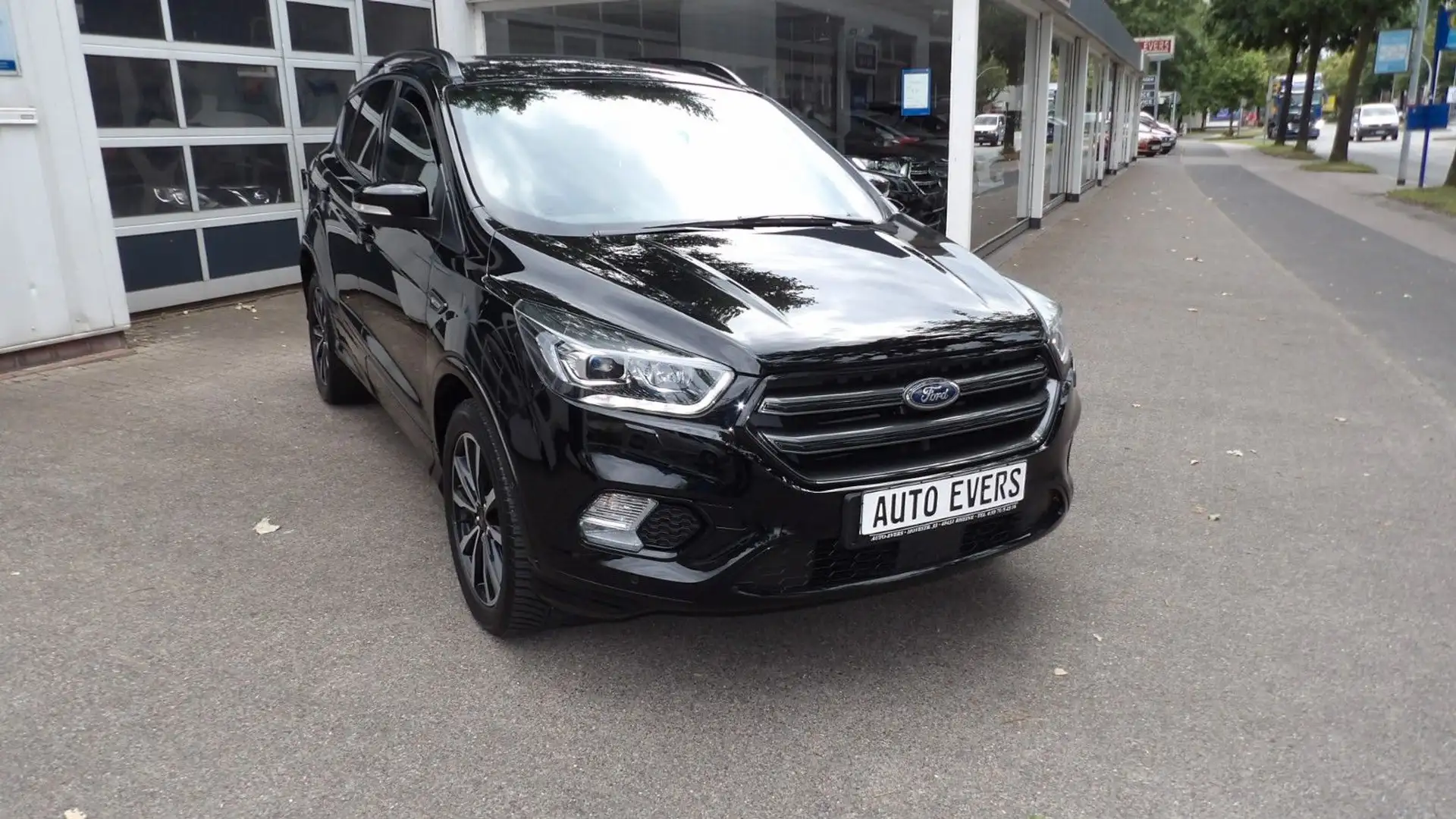 Ford Kuga ST-Line*AHK*SHZ*Xenon*RFK*Navi*4WD*Automat Schwarz - 2