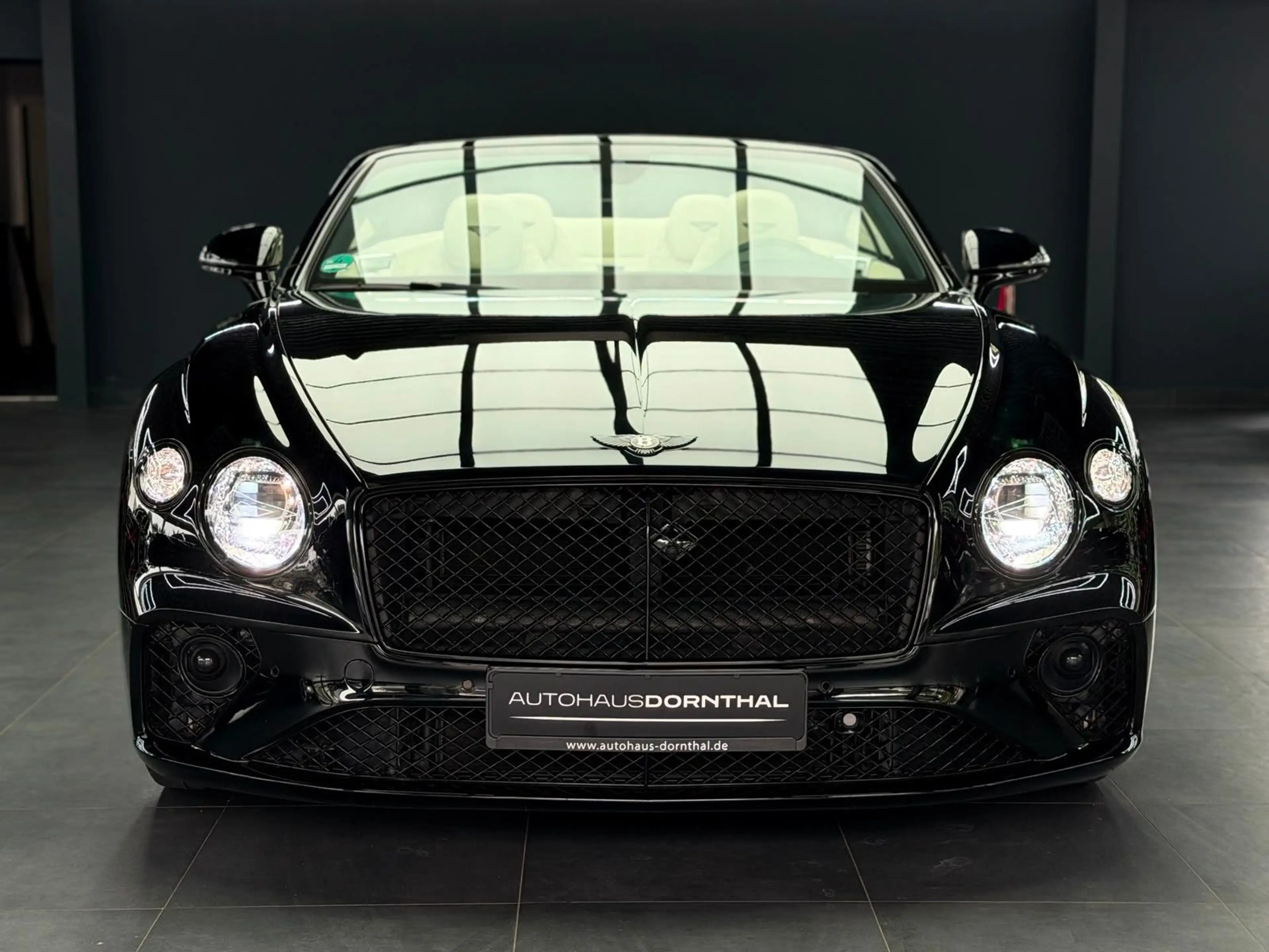 Bentley Continental GTC /FIRST EDITION/B&O/HUD/22'' — photo 3