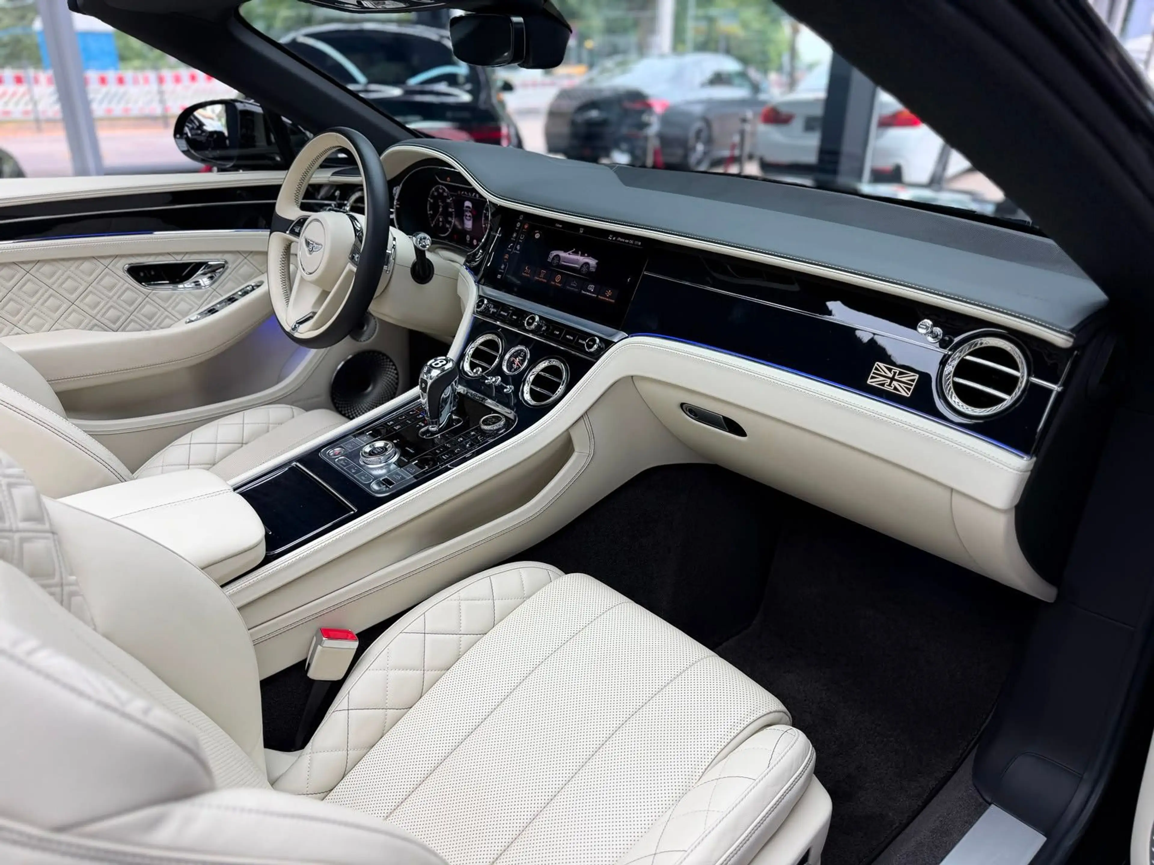 Bentley Continental GTC /FIRST EDITION/B&O/HUD/22'' — photo 6
