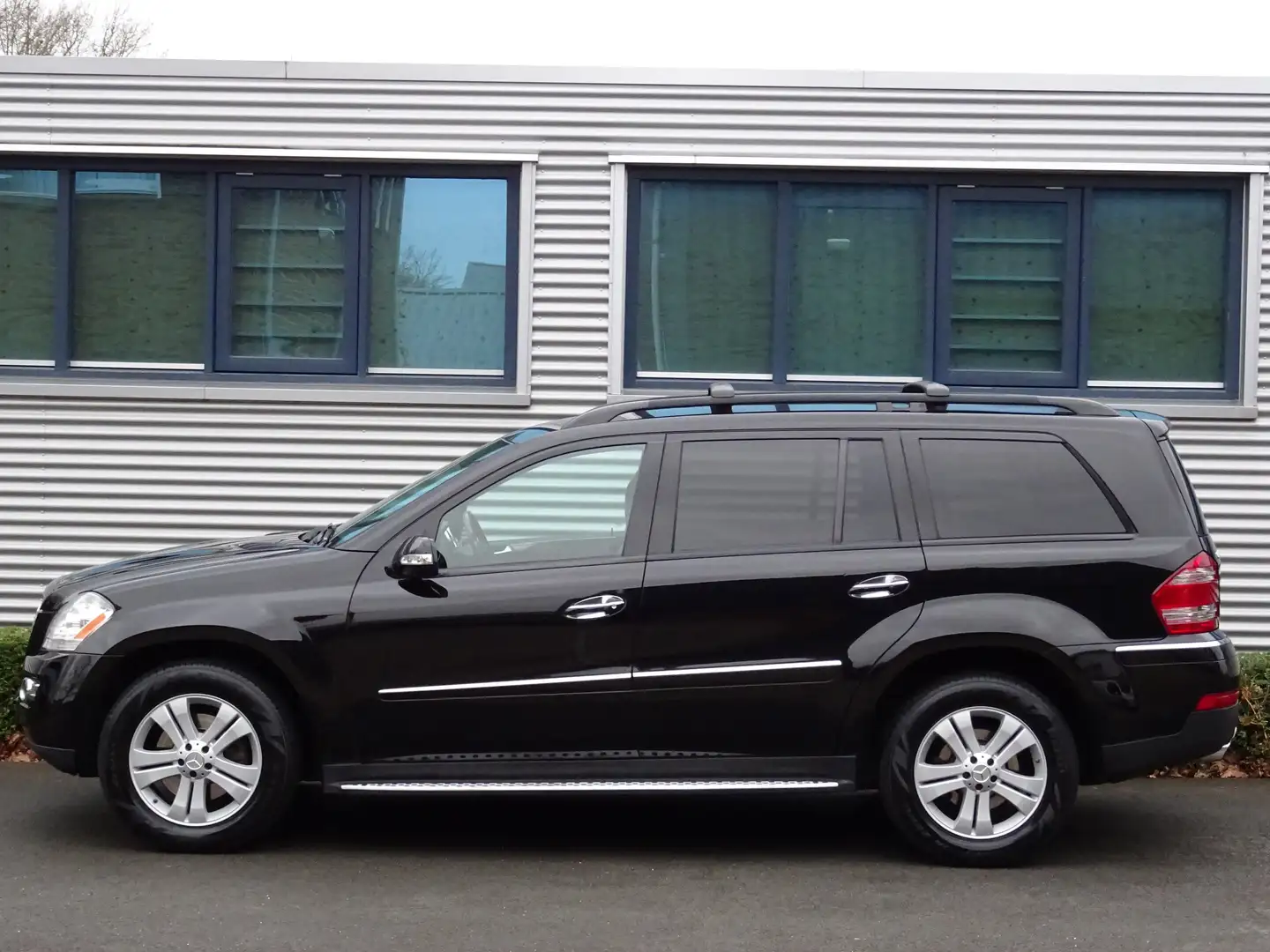 Mercedes-Benz GL 320 CDI 7G-Tronic 7-Persoons Airmatic Xenon Keyless Schwarz - 2