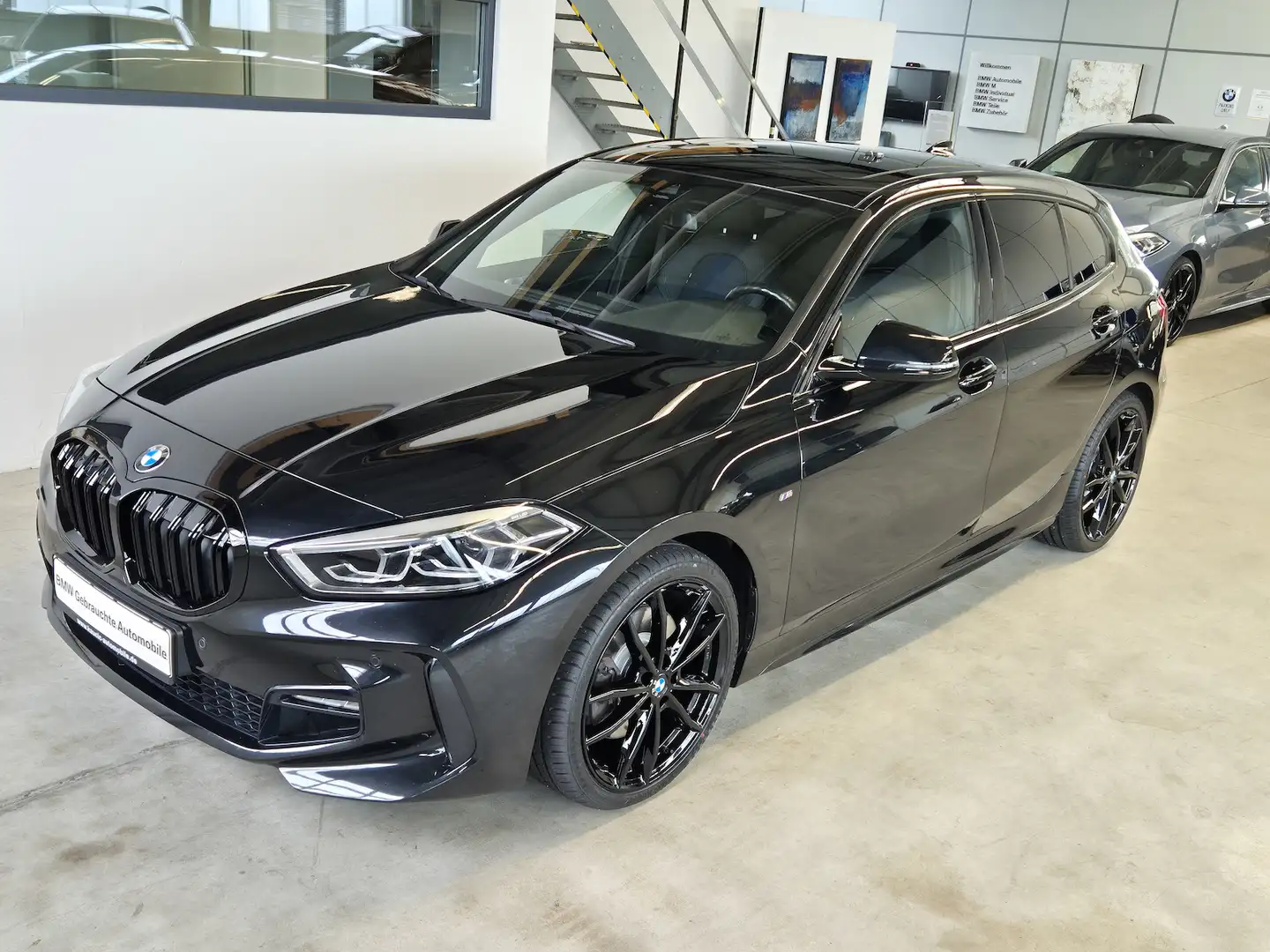 BMW 120 120i M Sport /NAVI/LED/PANO-SD/HIFI/LCP/KAMERA Negru - 1