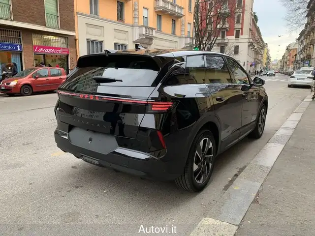 Opel Grandland view 8