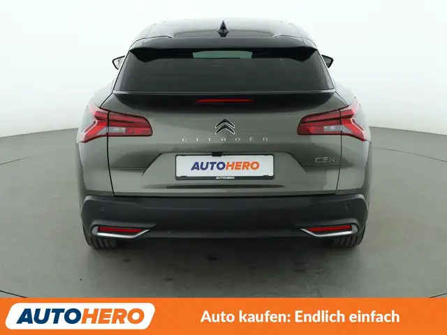 Citroen C5 X view 5