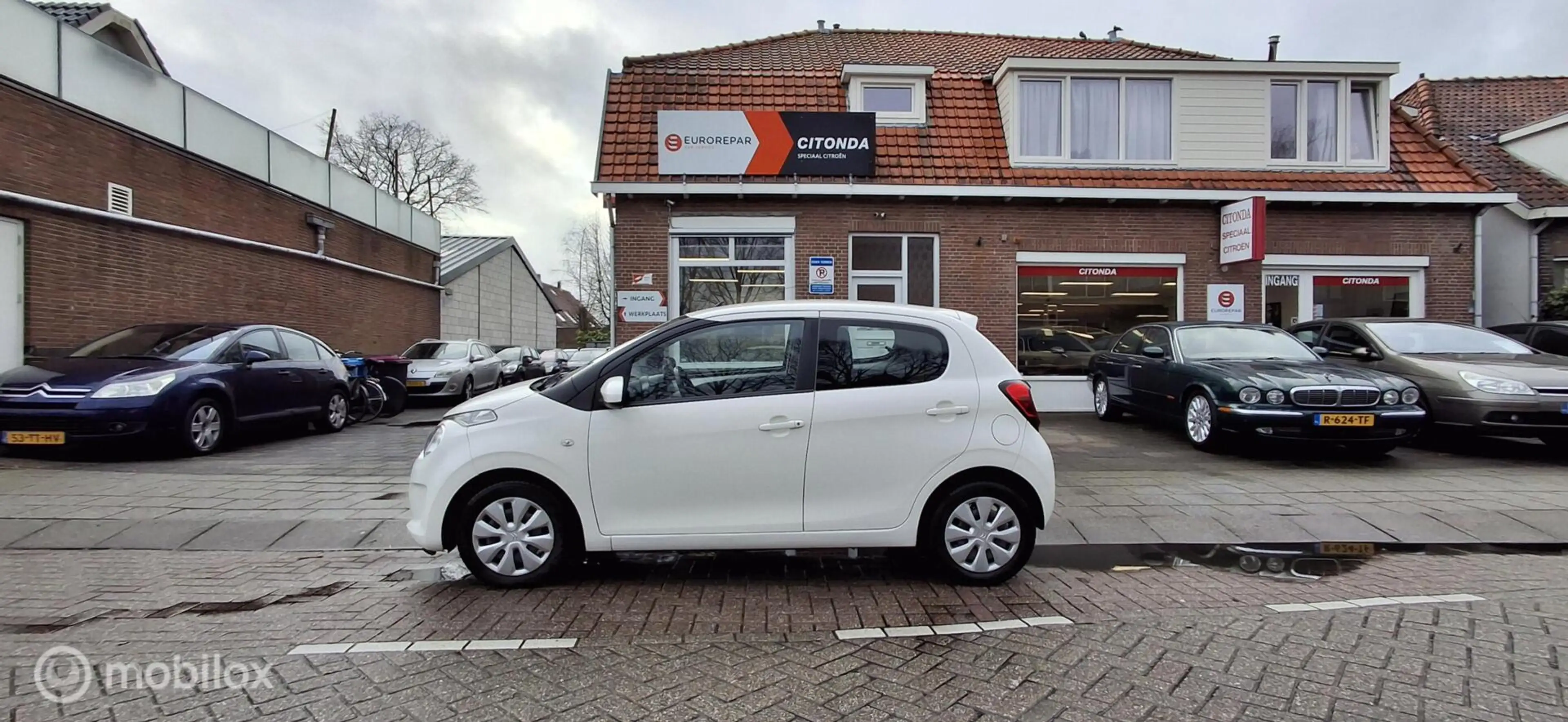 Citroen C1 1.0 VTi Feel — photo 8
