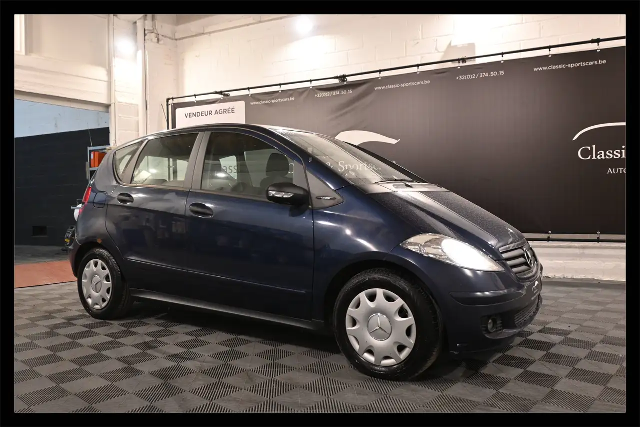 Mercedes-Benz A 180