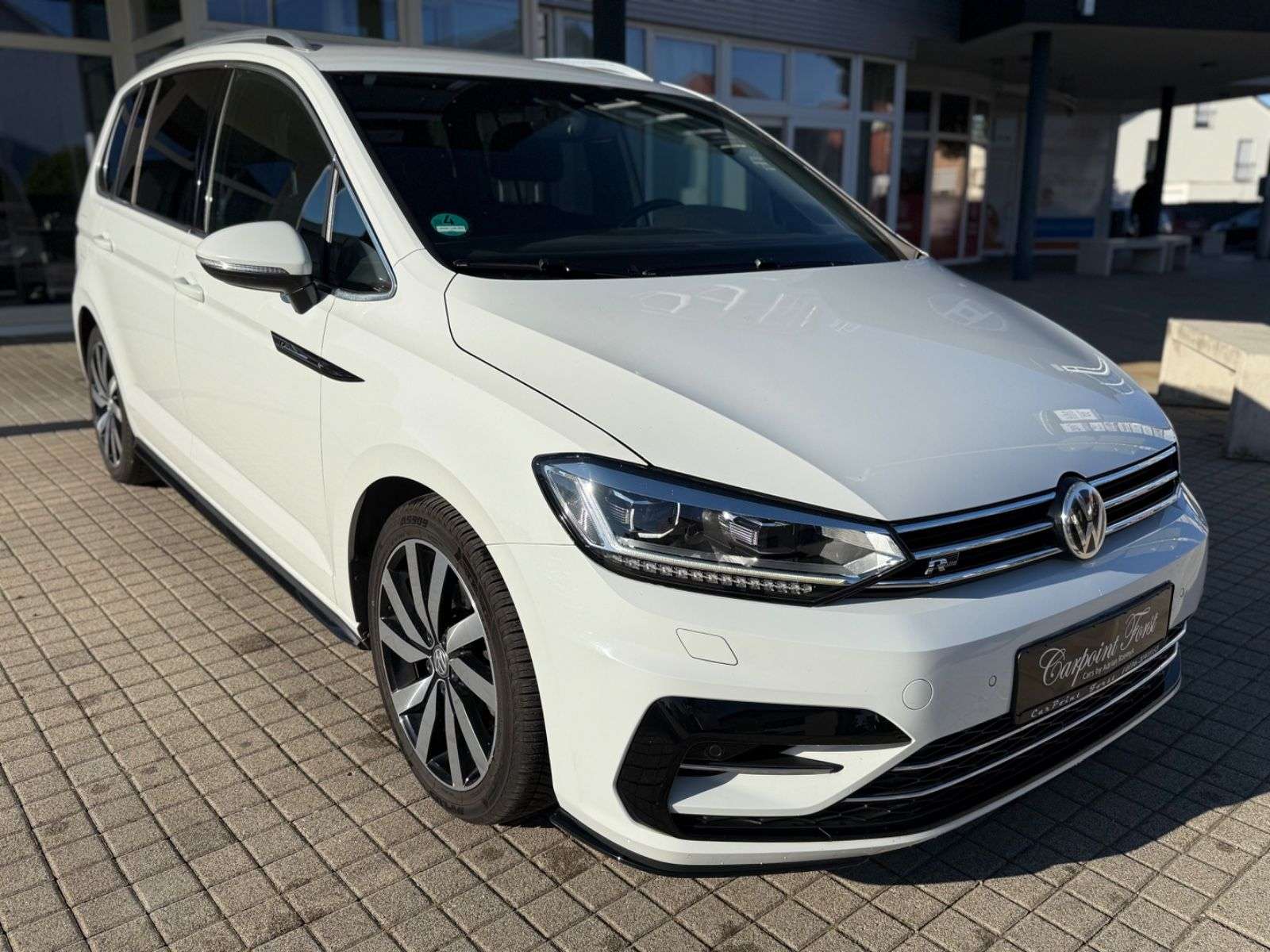 Second hand Volkswagen Touran 2.0