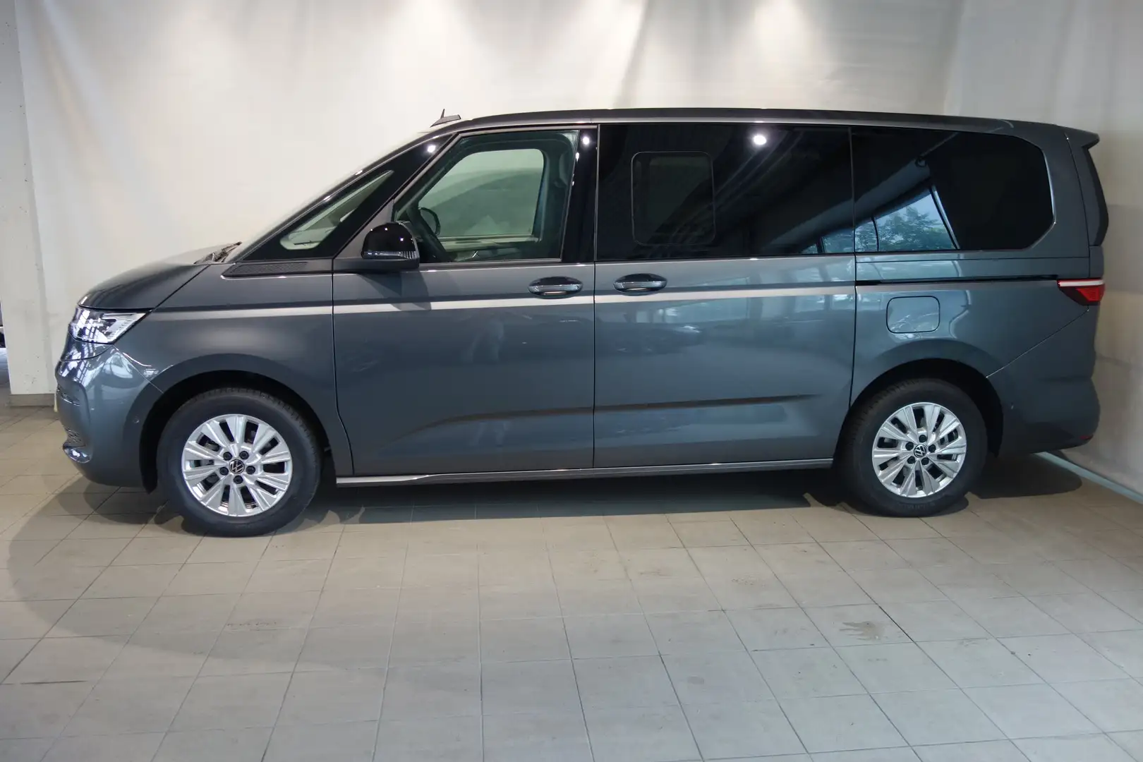 Volkswagen T7 Multivan Business ÜH TDI - 2