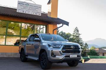 Hilux 2.4 D-4D 4WD 4 porte Double Cab Executive