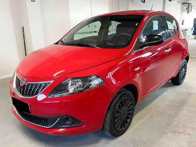 Lancia Ypsilon 1.0 FireFly 5 porte S&S Hybrid Silver