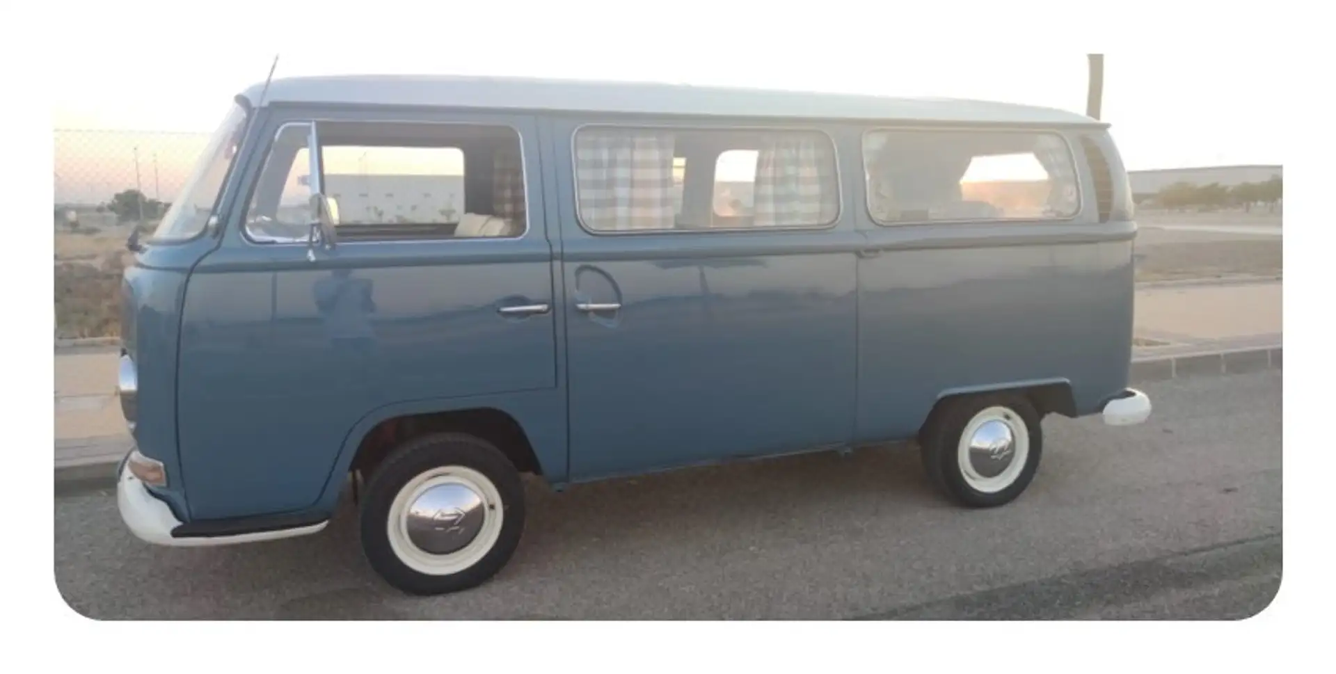 Volkswagen T2 A modelo 68 plava - 1