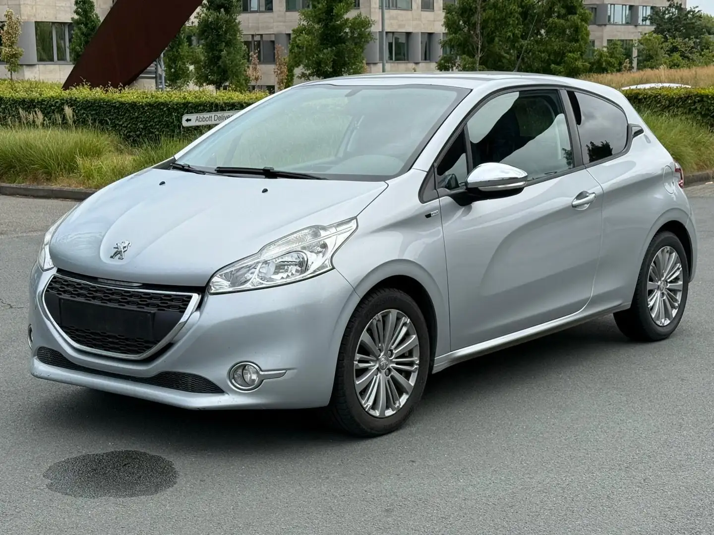 Peugeot 208 1.2i Active STT ETG - 1