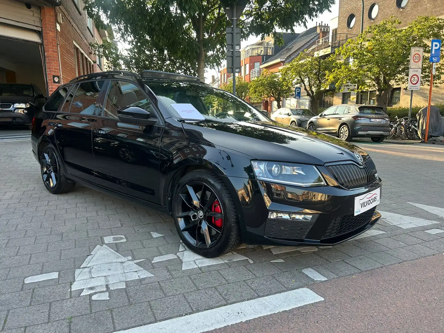 Skoda Octavia SW RS 2.0 TFSI DSG Negru - 2