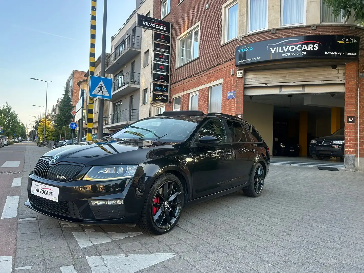 Skoda Octavia SW RS 2.0 TFSI DSG Negru - 1