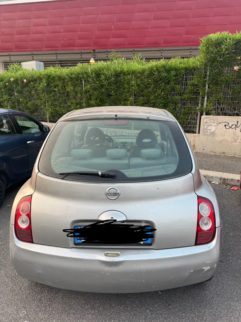 Nissan Micra 3p 1.0 Visia - 2