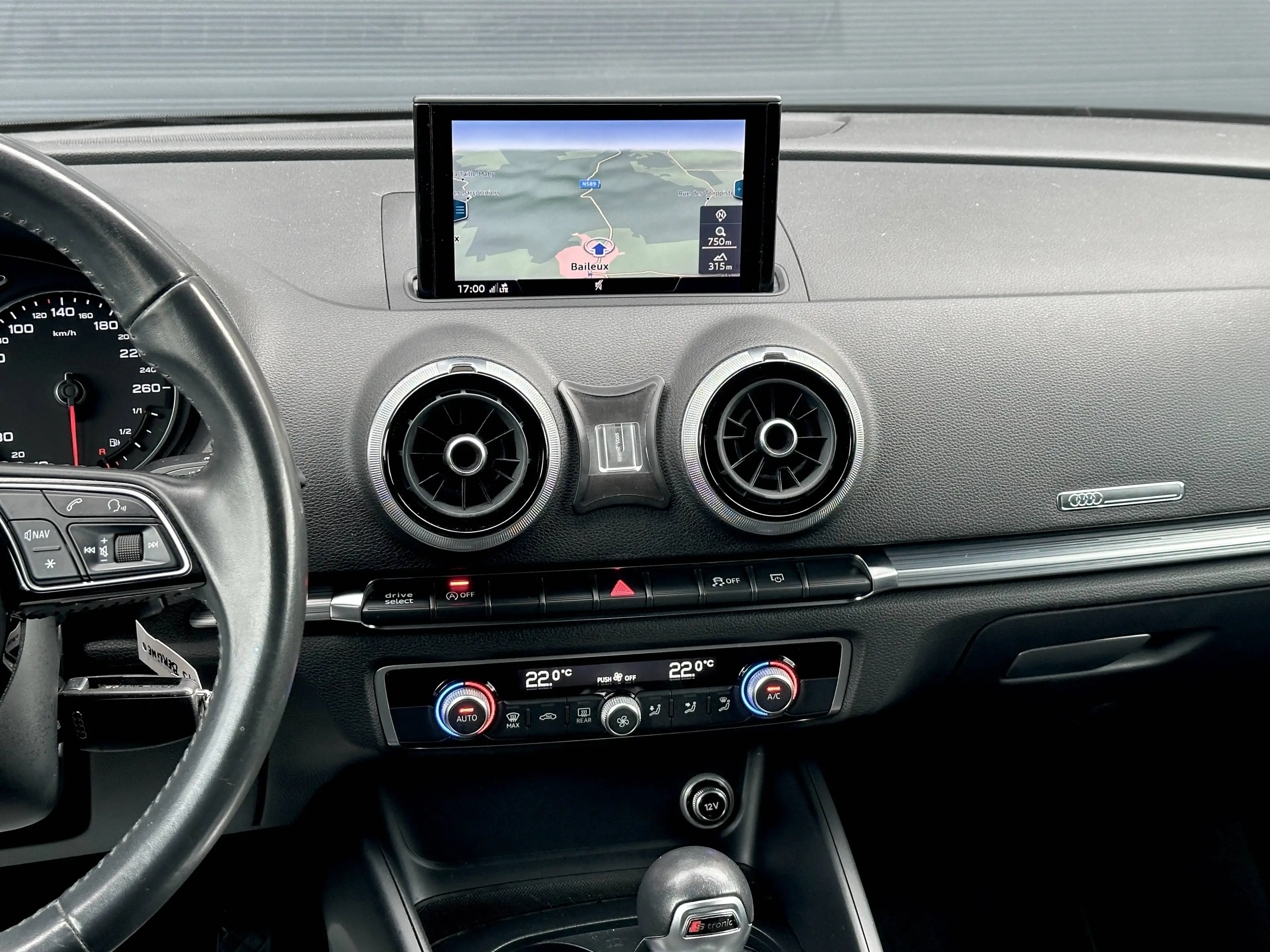 Audi A3 30 TDi S-Tronic / S-Line / XENON / GPS / Garantie — photo 14