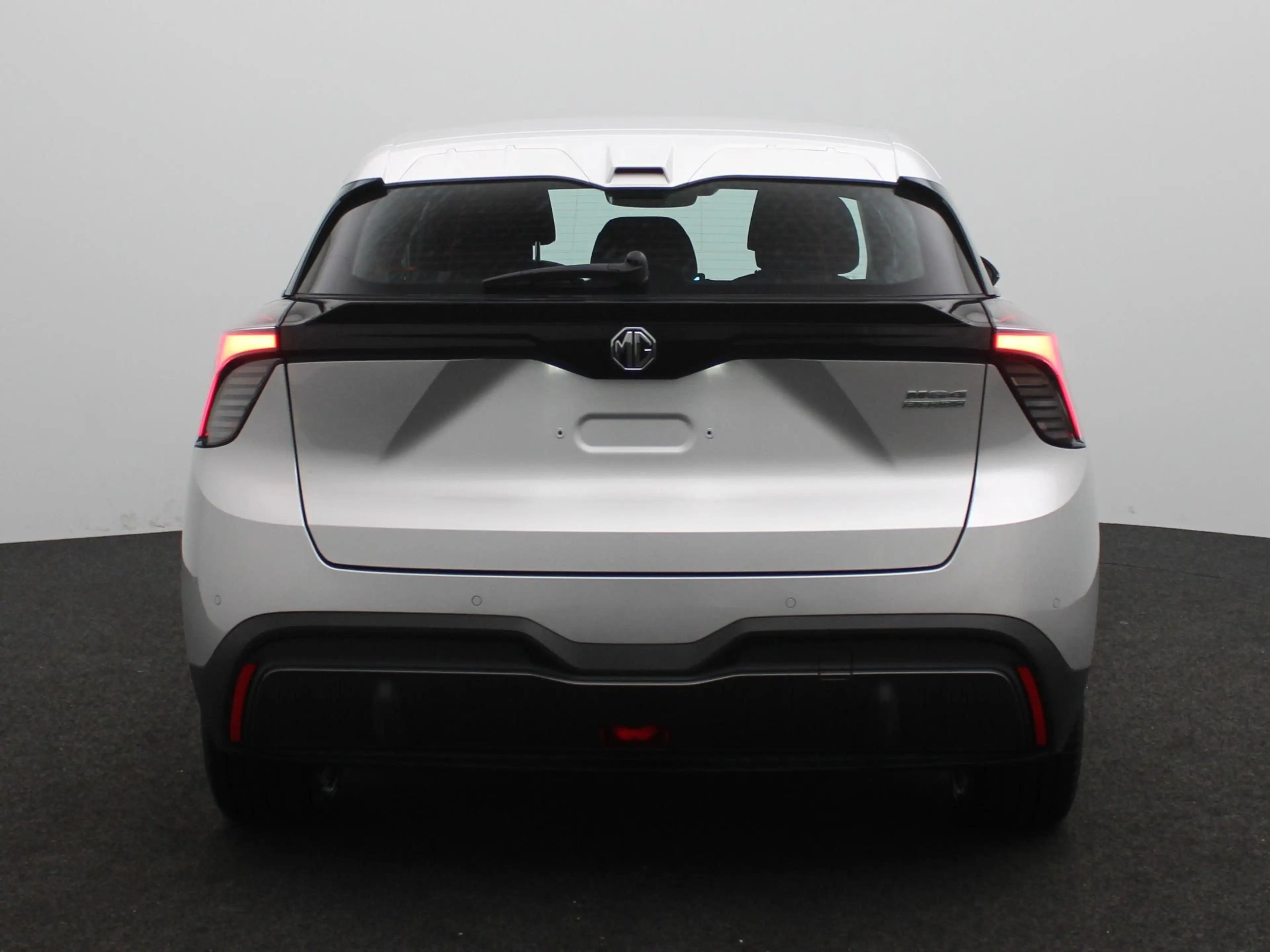 MG MG4 Electric Standard 51 kWh | Apple Carplay/Android A — photo 5