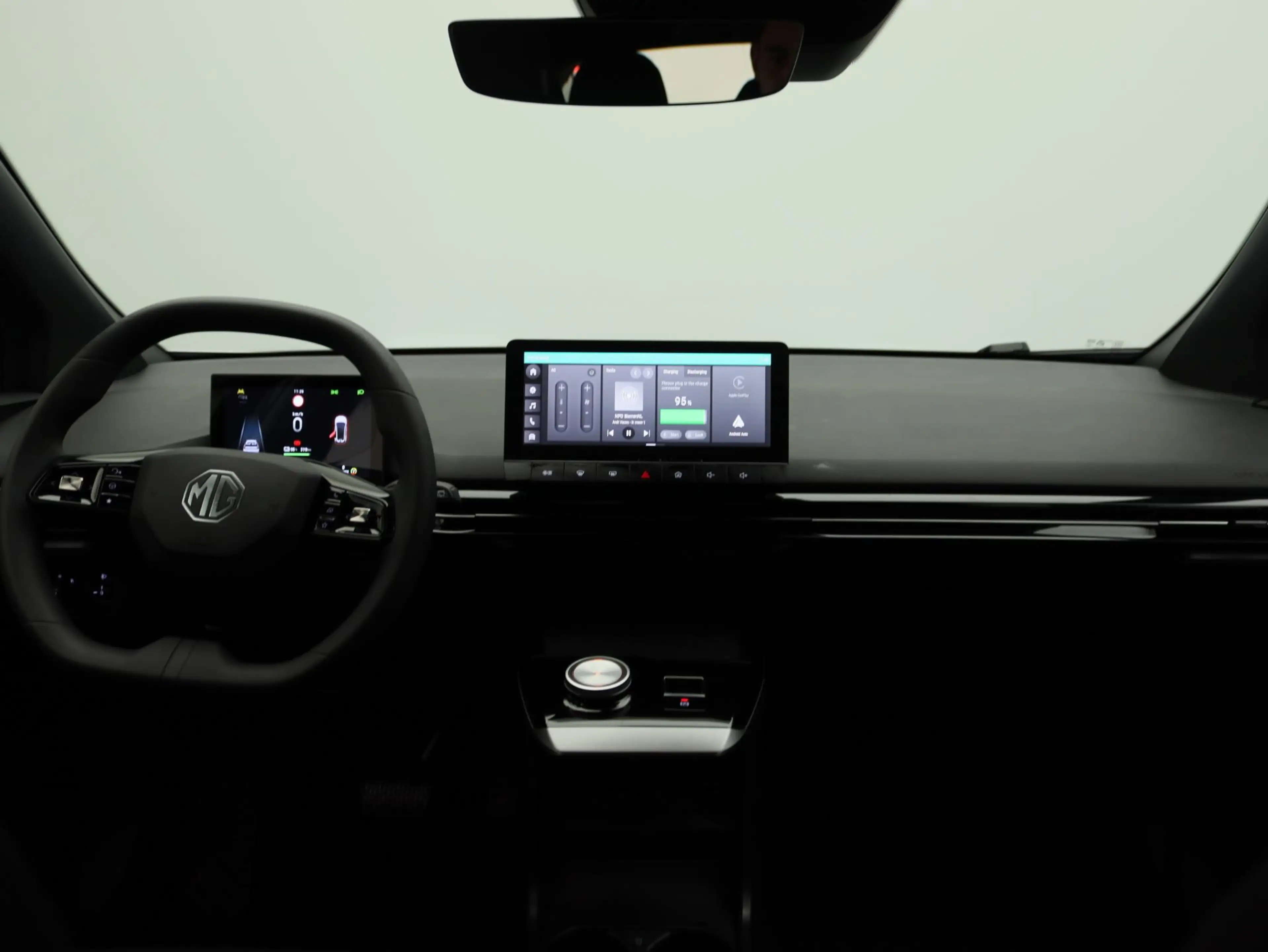MG MG4 Electric Standard 51 kWh | Apple Carplay/Android A — photo 7