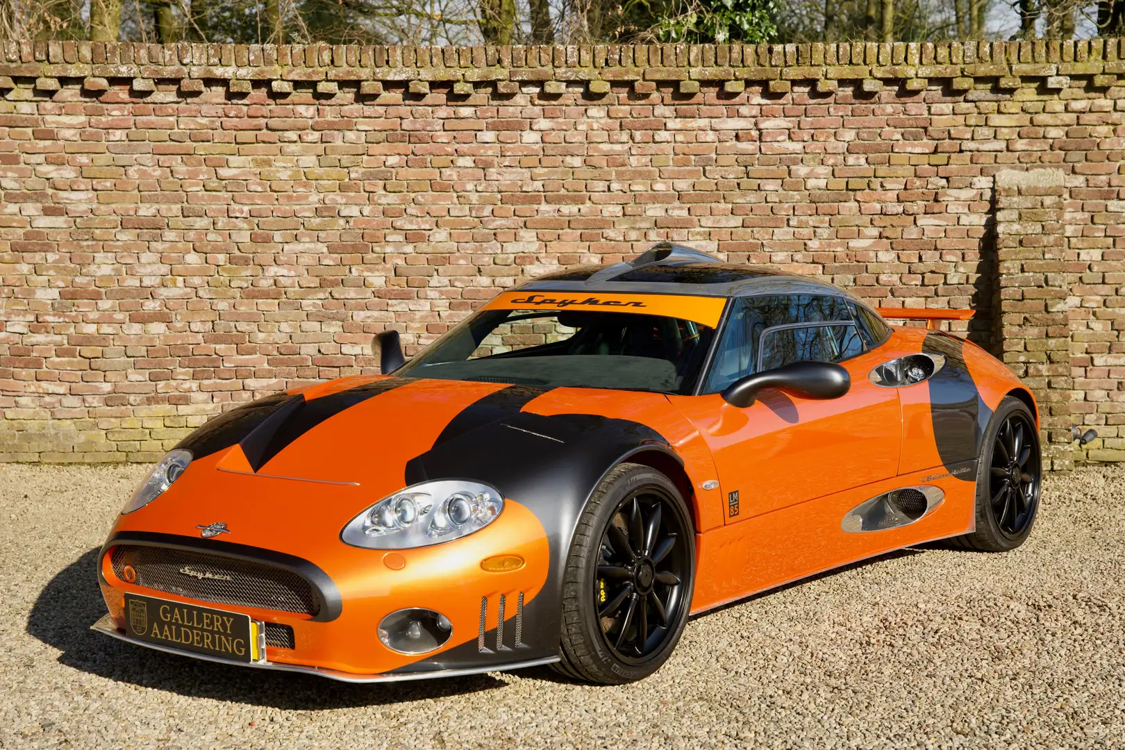 Spyker C8 4.2 Laviolette LM85 "№ 01 of 14" № 01 of 14 LM85 e Orange - 1