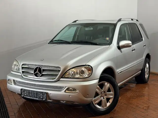 Mercedes-Benz ML 270 ML Allrad Final Edition 1.Hand Schiebedach