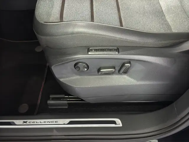 Seat Tarraco view 13