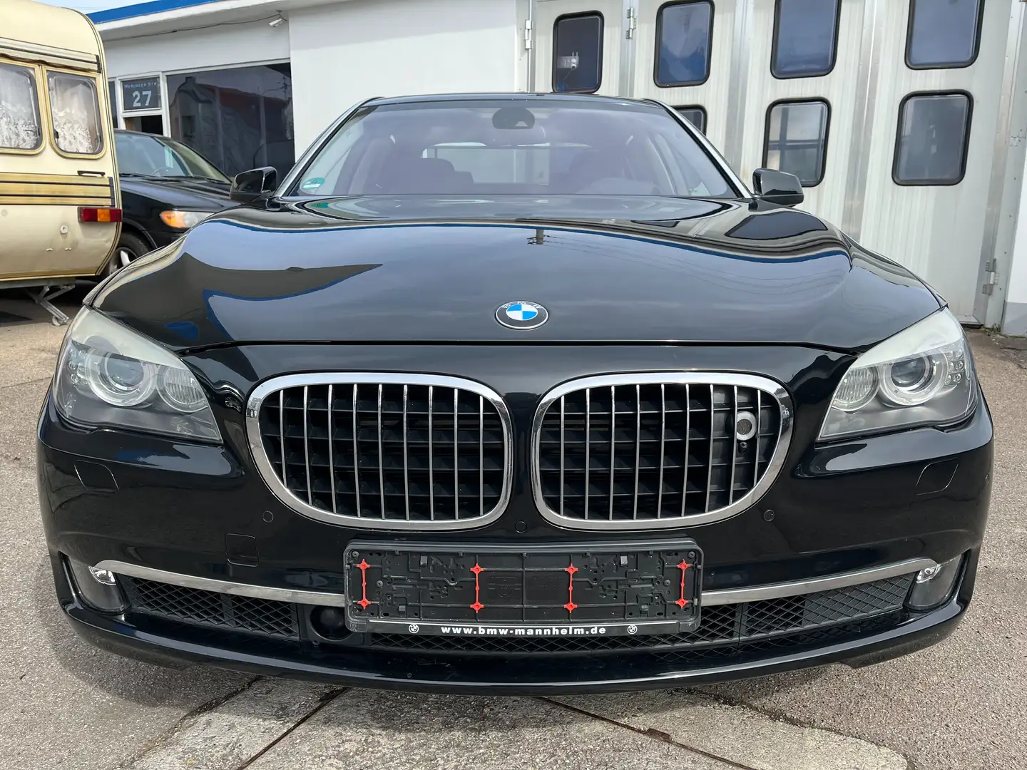 BMW 750 750iA LANG+INDIVIDUAL+NEUER MOTOR VON BMW*530PS!! Schwarz - 2