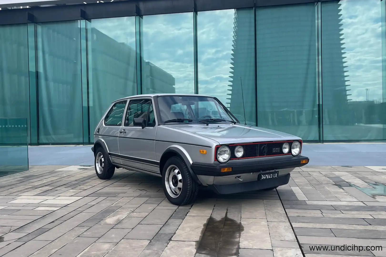 Volkswagen Golf GTI Golf 1.8 GTI Mk1 - restauro totale per 35k euro Ezüst - 1