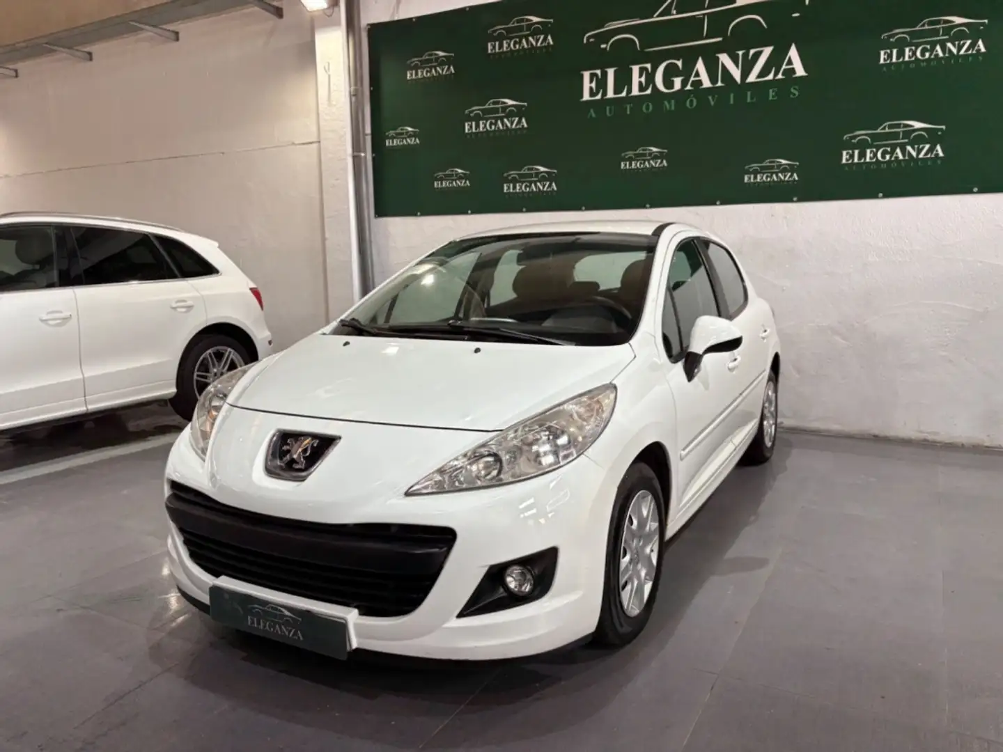 Peugeot 207 1.4HDI FAP Access Blanco - 1