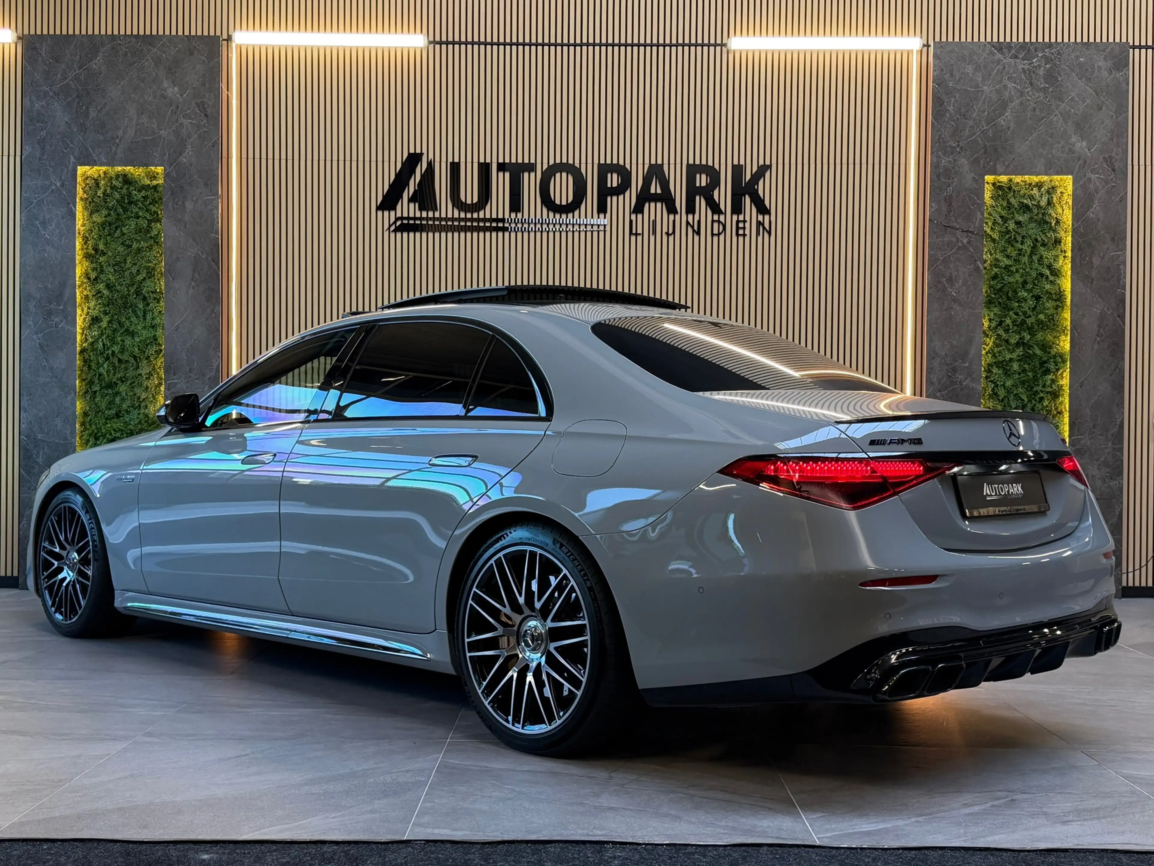 Mercedes-Benz S 63 AMG S E Performance Edition 1 PANO|KERAMISCH|MASSAGE|H — photo 4
