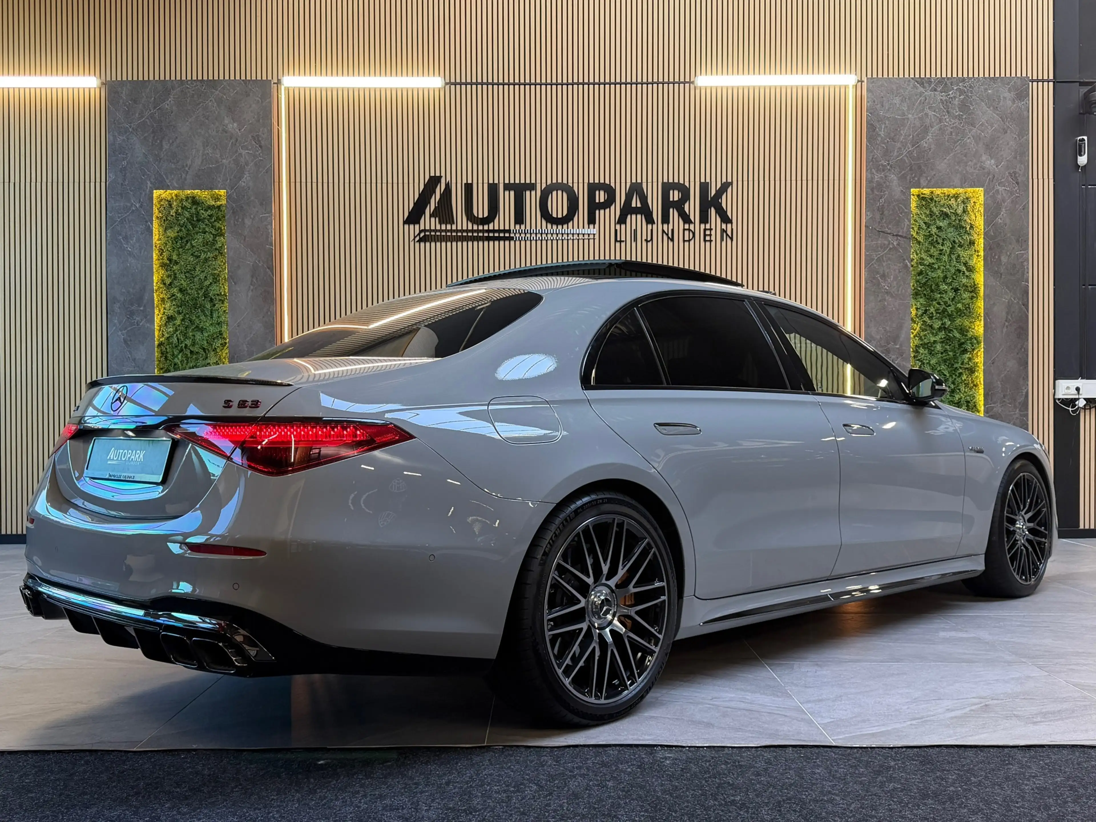 Mercedes-Benz S 63 AMG S E Performance Edition 1 PANO|KERAMISCH|MASSAGE|H — photo 6