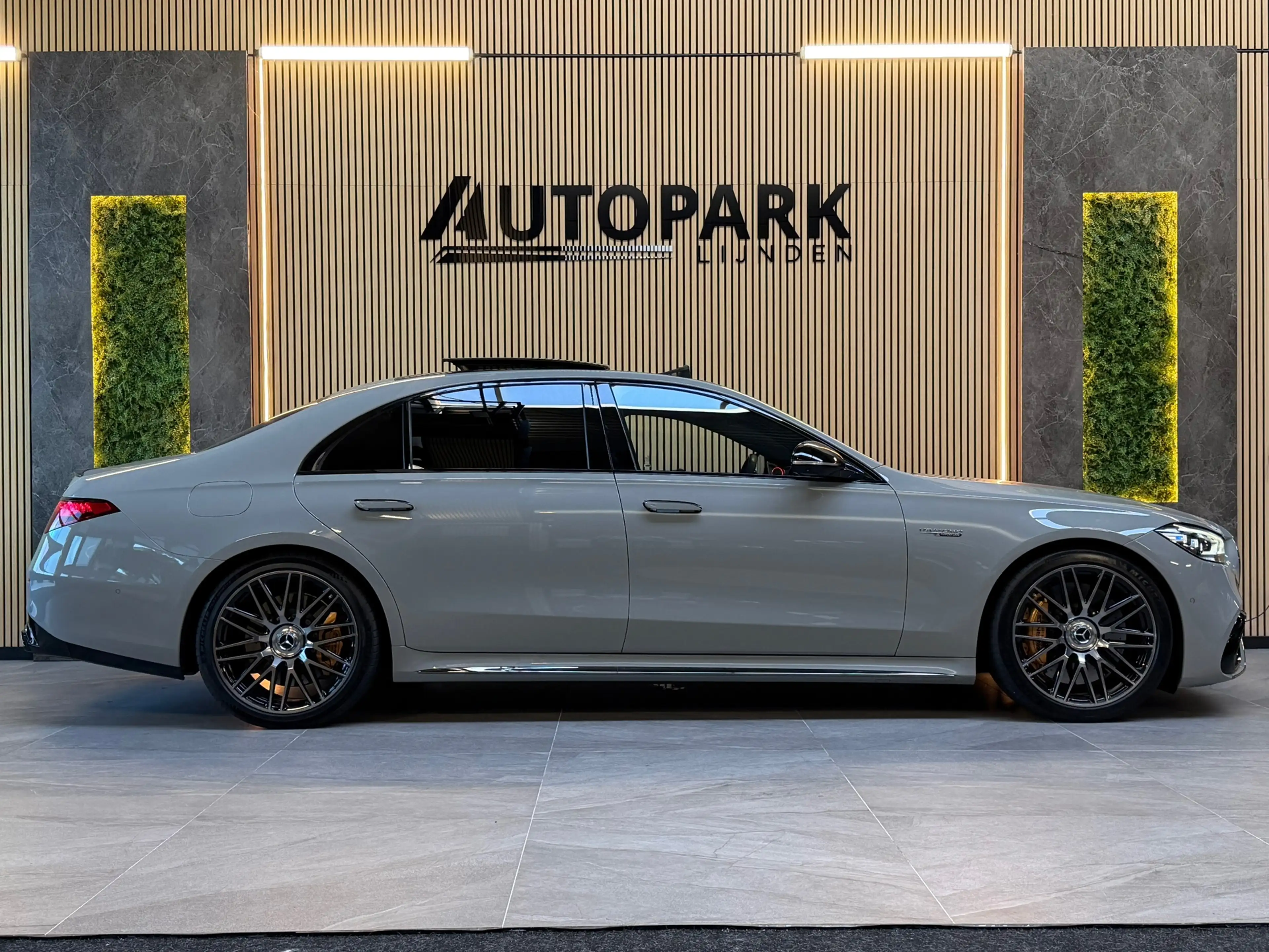 Mercedes-Benz S 63 AMG S E Performance Edition 1 PANO|KERAMISCH|MASSAGE|H — photo 7