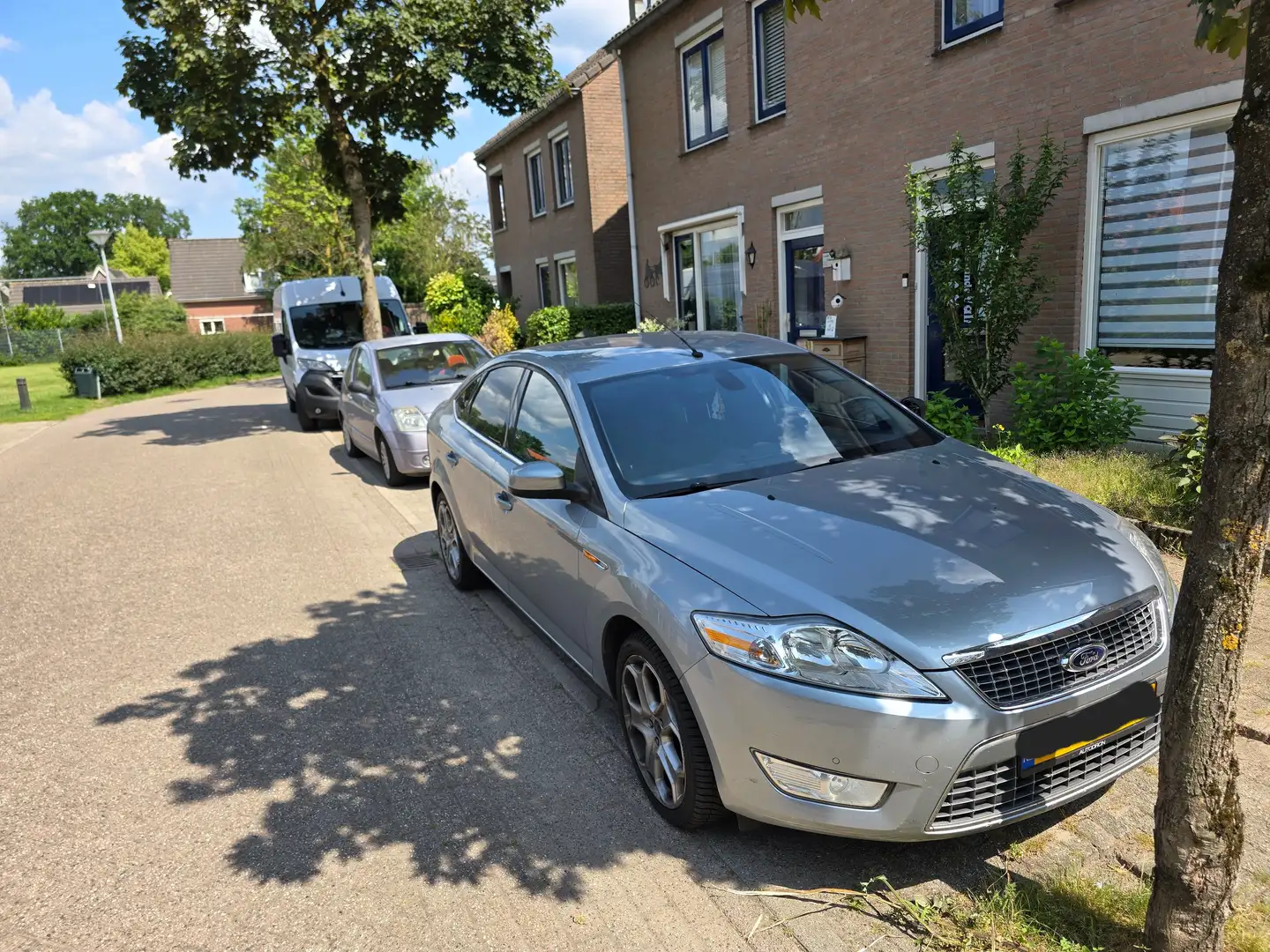 Ford Mondeo 2.0-16V Limited Grijs - 2