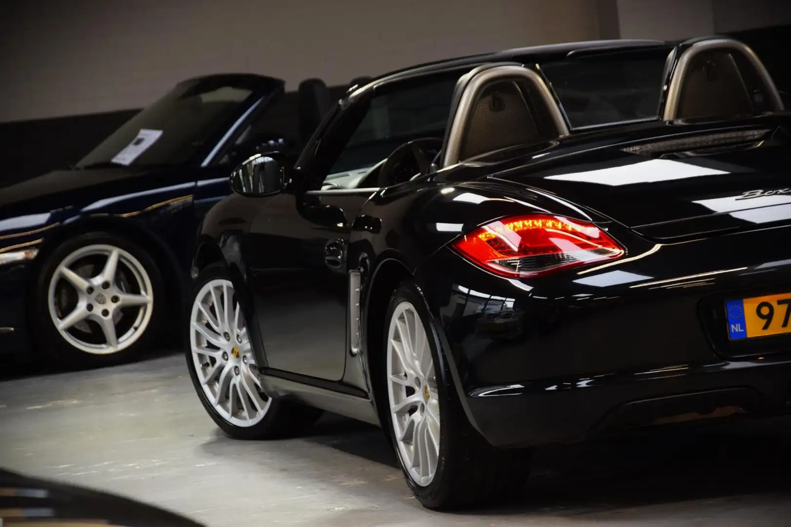 Porsche Boxster 2.9 Facelift|Handgeschakeld|NavI|Sport-uitlaat|Led Noir - 2
