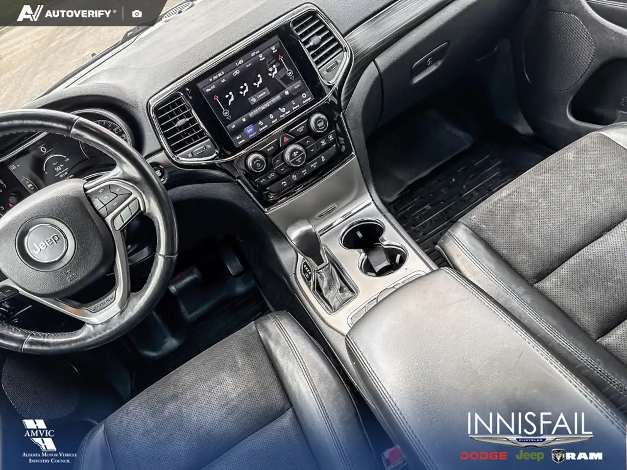 Jeep Grand Cherokee photo Jeep Grand Cherokee