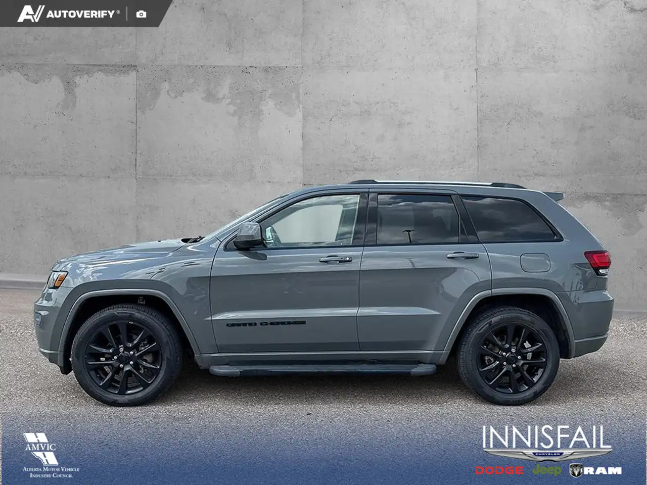Jeep Grand Cherokee photo Jeep Grand Cherokee
