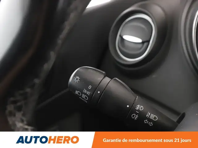 Renault Captur view 30