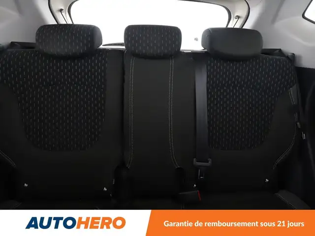 Renault Captur view 15