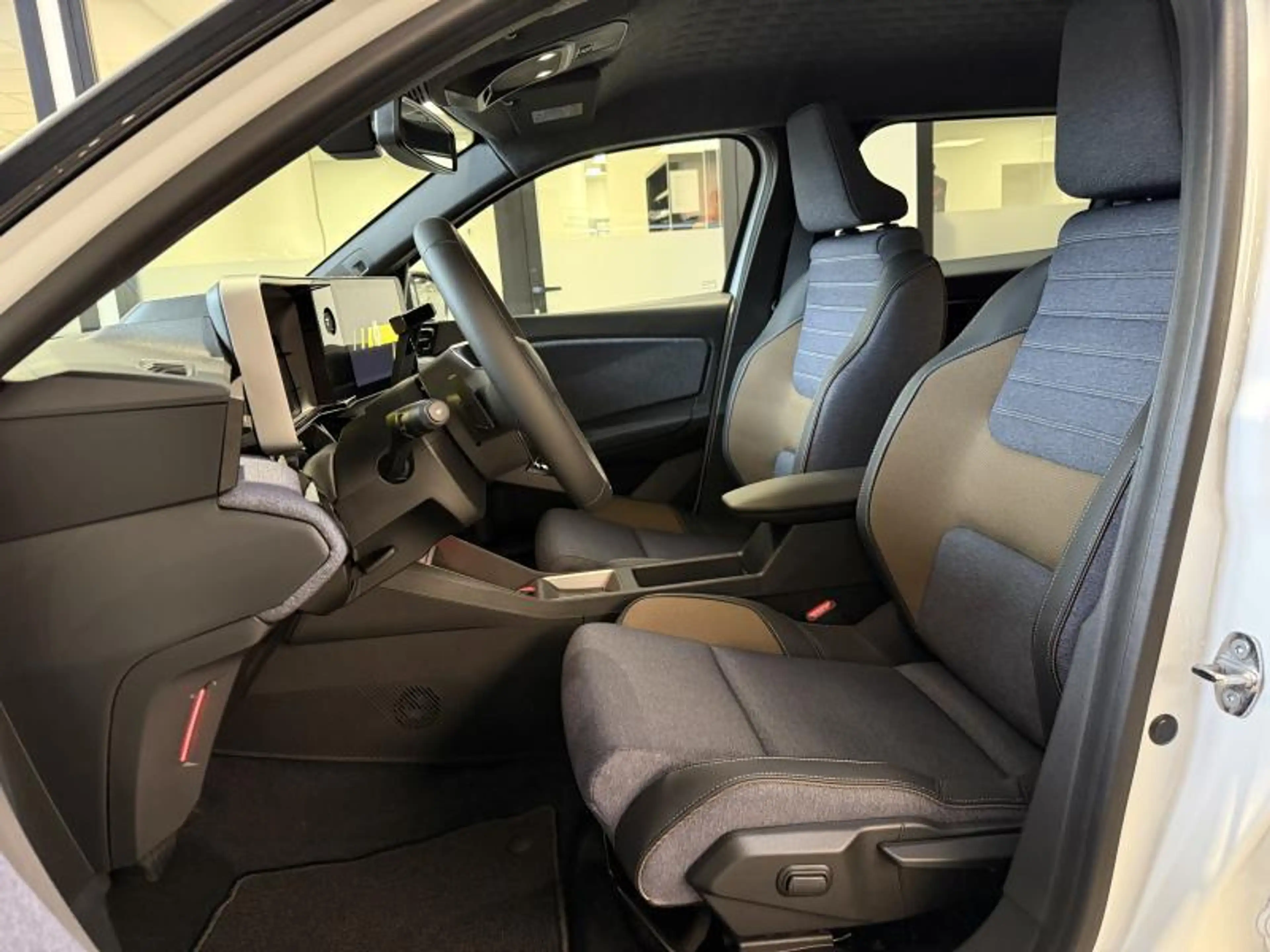 Renault R 5 Techno - DISPO 25/04/27 — photo 8