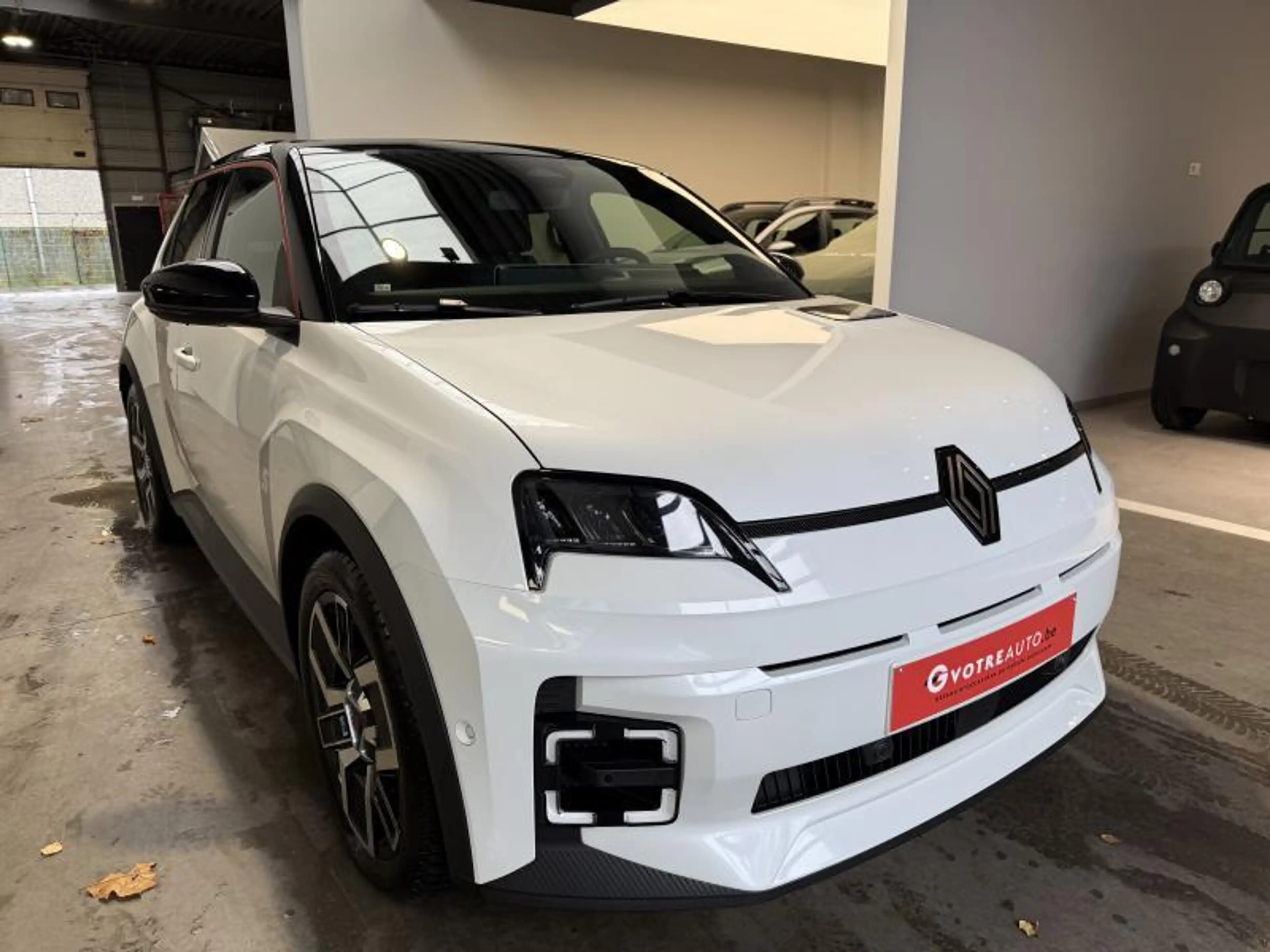 Renault R 5 Techno - DISPO 25/04/27 — photo 3