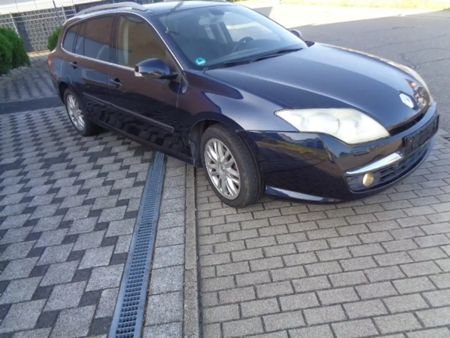 Renault Laguna Laguna Grandtour  150  Aut Initiale Euro-5 Tuv Neu Blau - 2