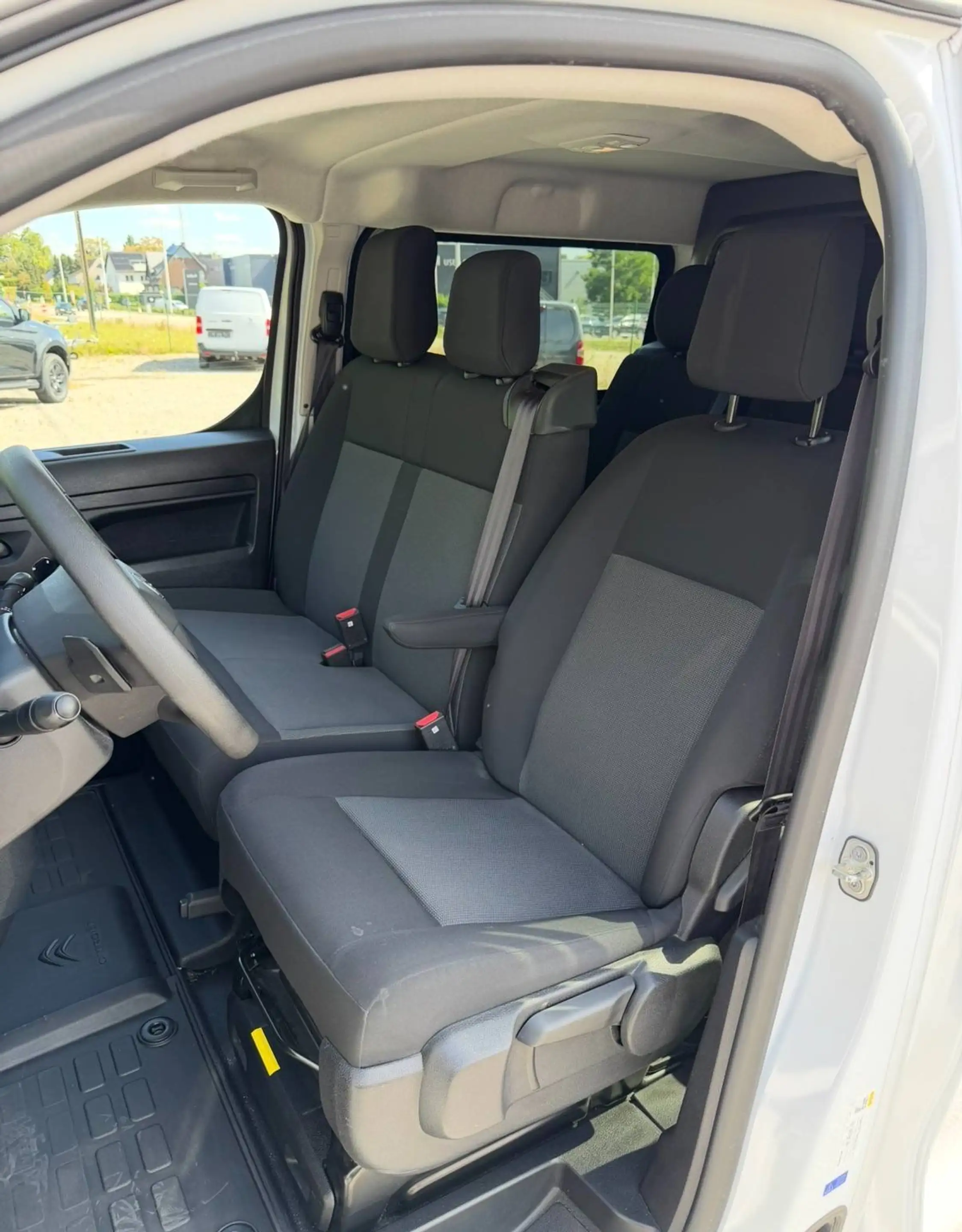 Citroen Jumpy 2.0//144 Pk//6 Seats//Automaat//Camera//€25610 — photo 11