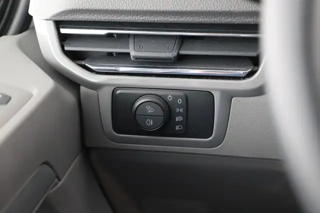 Volkswagen T7 Caravelle VW T7 Caravelle Edition TDI 4MOTION Ansicht 36