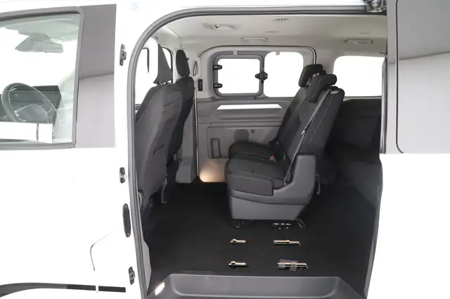 Volkswagen T7 Caravelle VW T7 Caravelle Edition TDI 4MOTION Ansicht 18