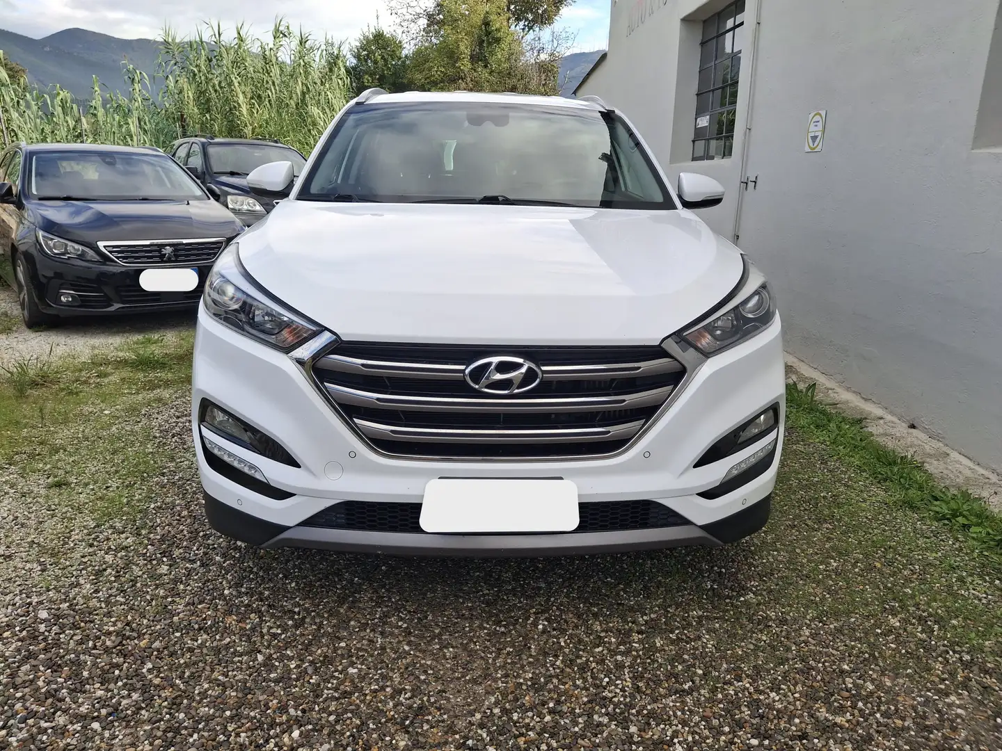 Hyundai TUCSON Tucson II 2015 1.7 crdi  2wd 115cv XPossible Bianco - 2