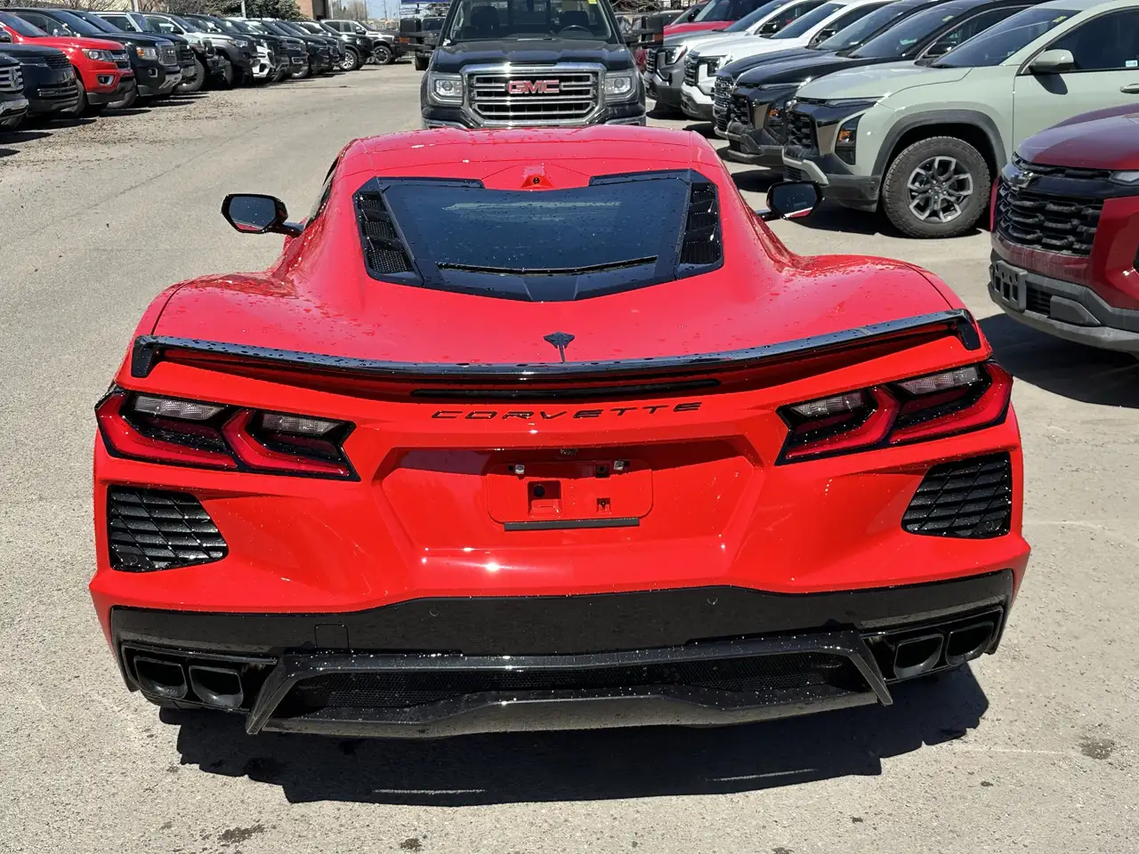 Chevrolet Corvette снимка Chevrolet Corvette
