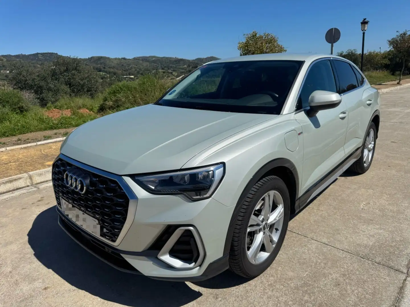 Audi Q3 35 TFSI Advanced S tronic - 1