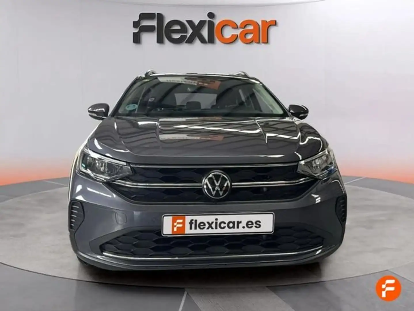 Volkswagen Taigo 1.0 TSI Life 81kW Grau - 2