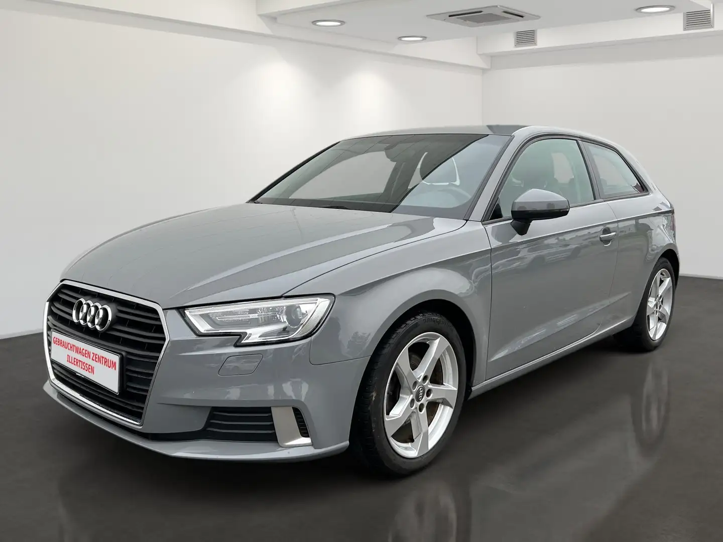 Audi A3 1.0 TFSI sport *PARKSENSOR*SITZH*NAVI* Schwarz - 2